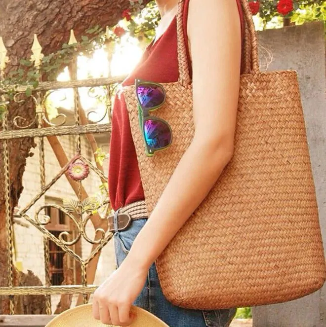 Stylish Summer Straw Tote Bag for Women