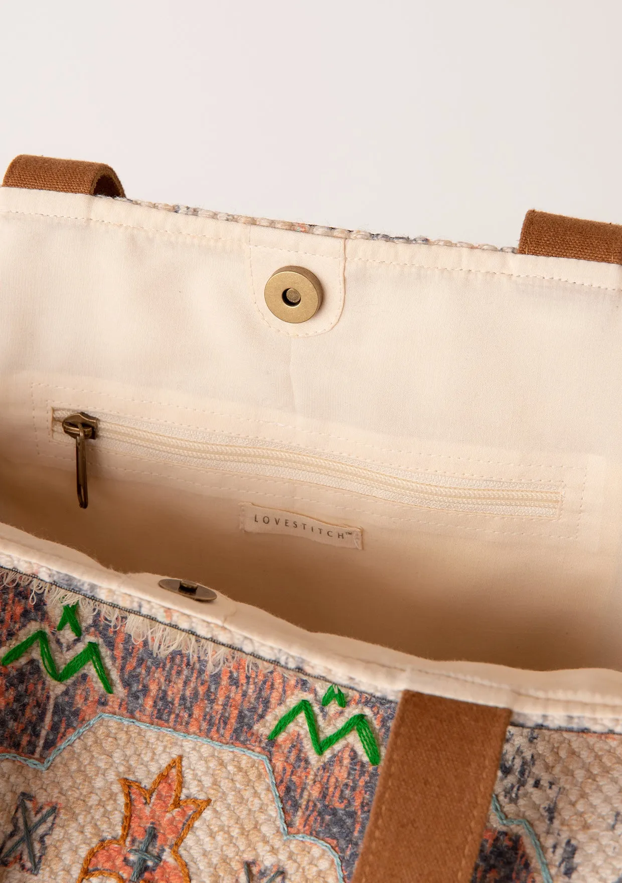 Tapestry Printed Embroidered Tassel Tote Bag