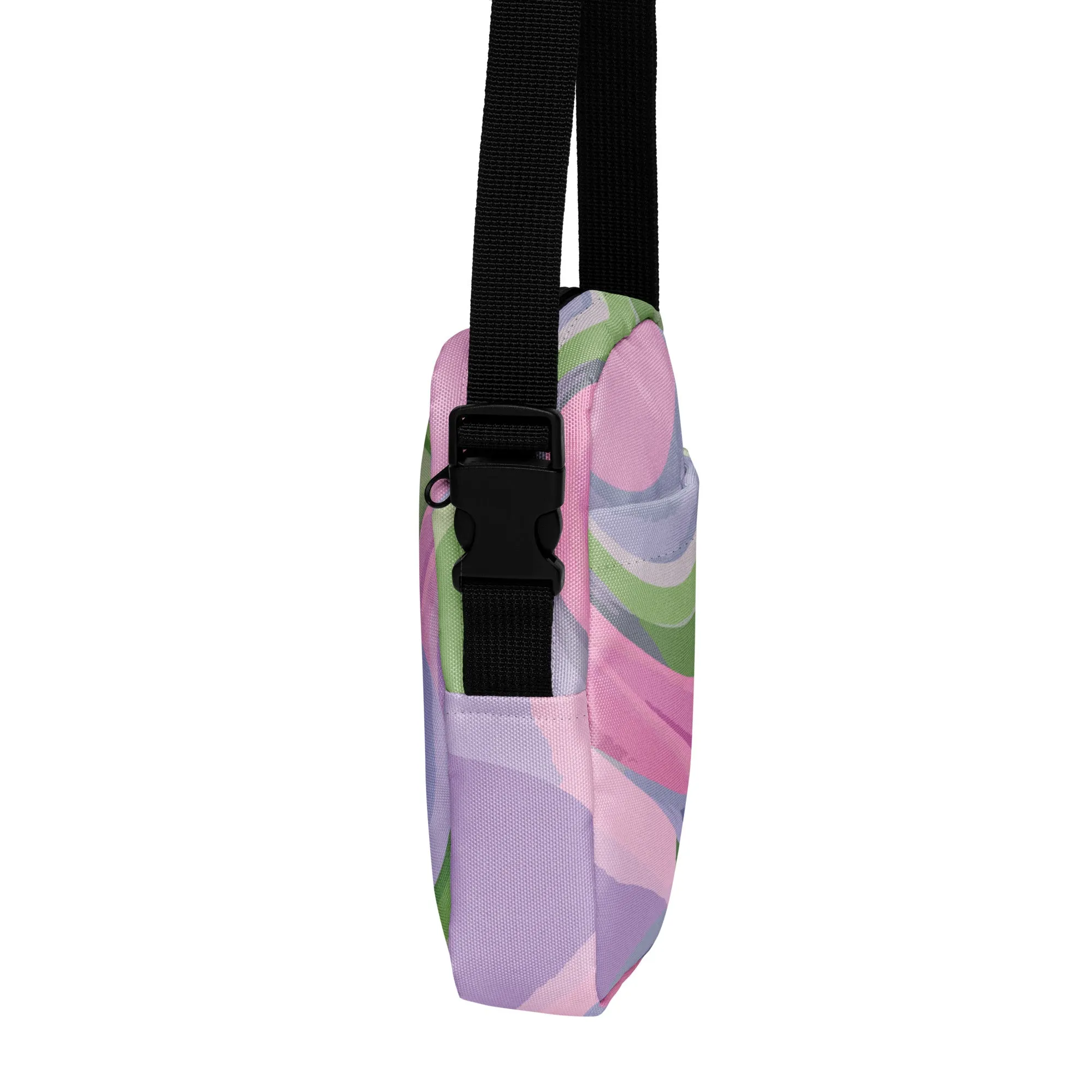 Tranquil Waves – Crossbody Gift for Adventurers