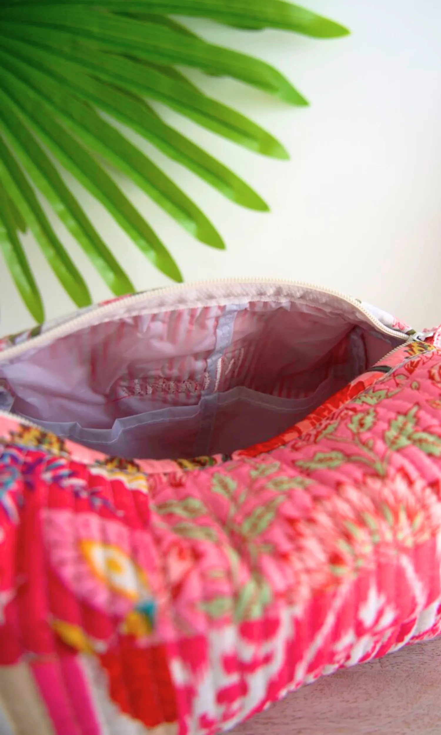Traveler Tote and Pouch Set