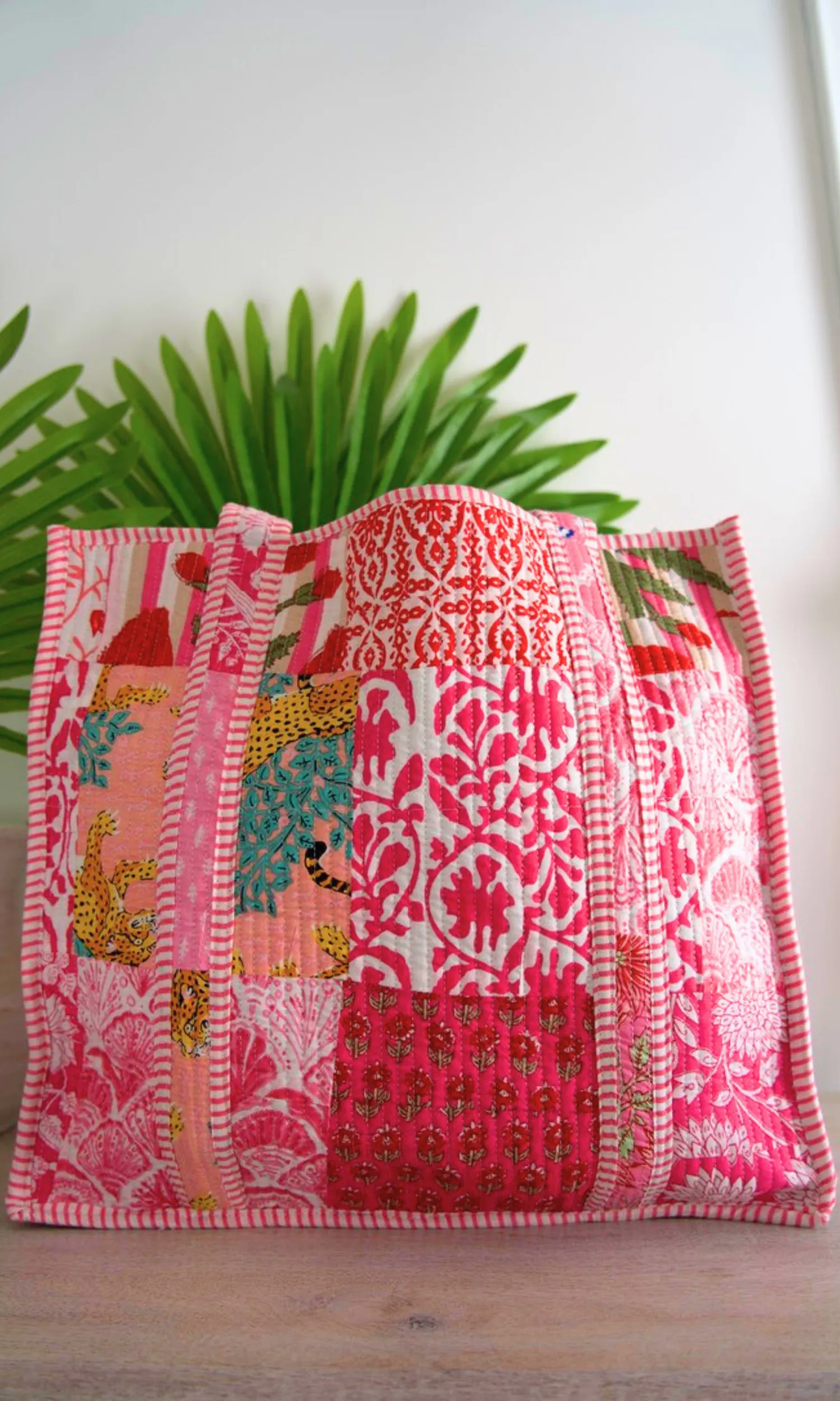 Traveler Tote and Pouch Set