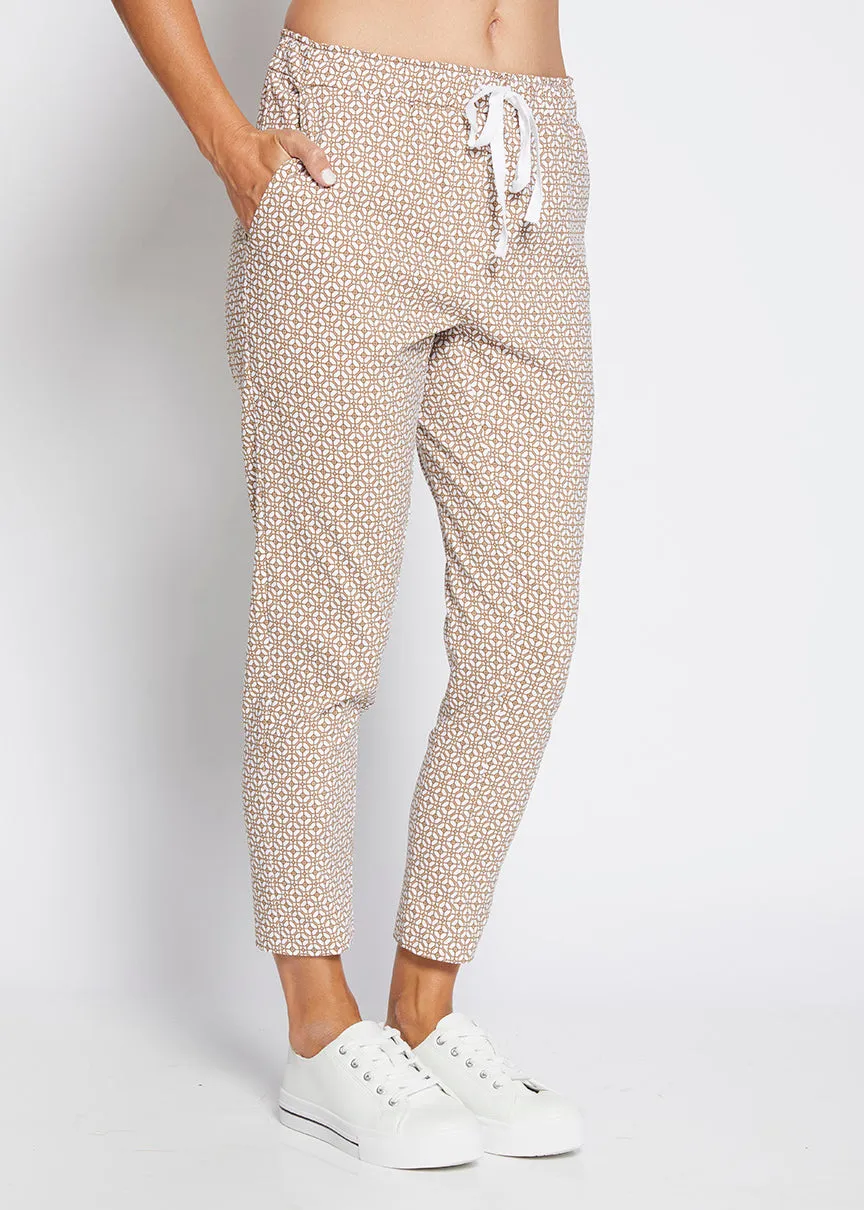 Weekend printed bengaline drawstring pant in Praline Tile