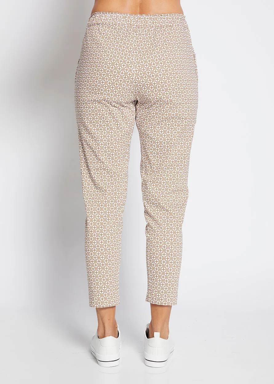 Weekend printed bengaline drawstring pant in Praline Tile
